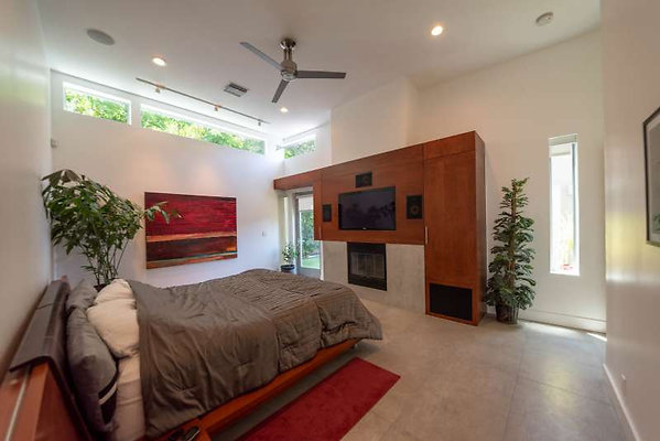 10546 bed 1