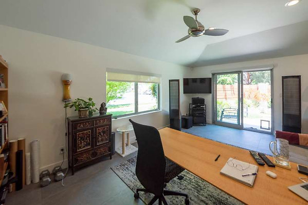 10546 office 6