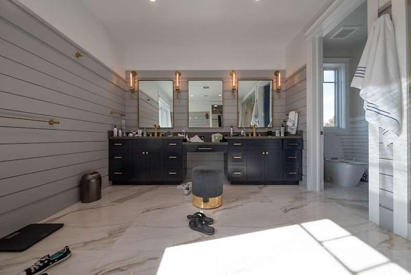 11295 bath 5