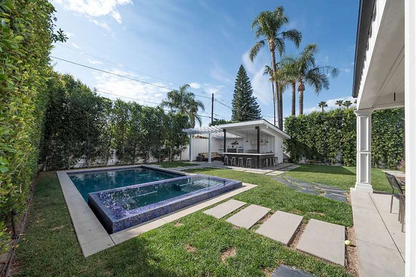 11295 pool 5