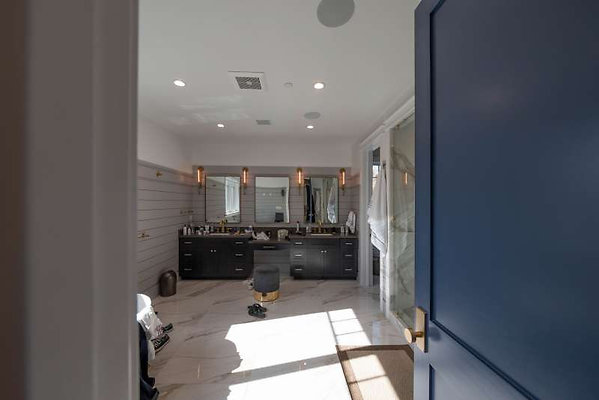 11295 bath 3