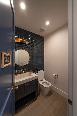11295 bath 8
