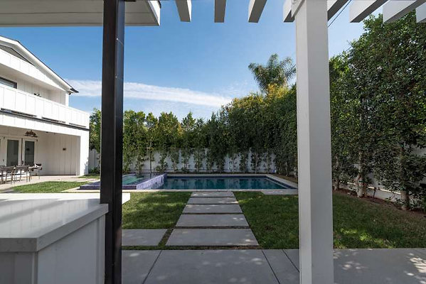 11295 patio 9