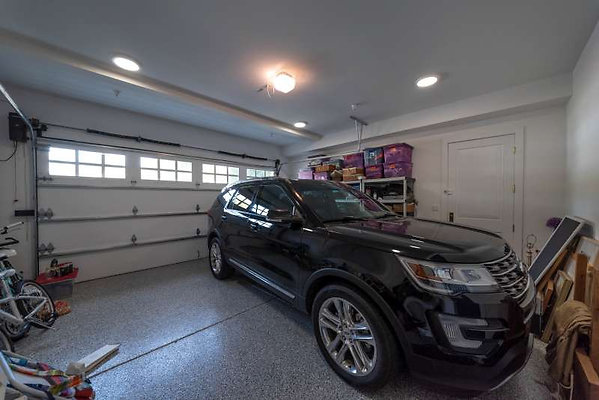 11295 garage 1