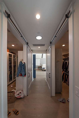 11295 closet 2