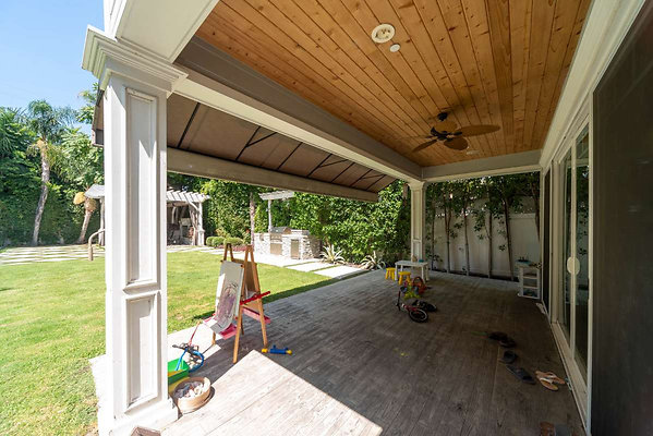 13474 patio 1