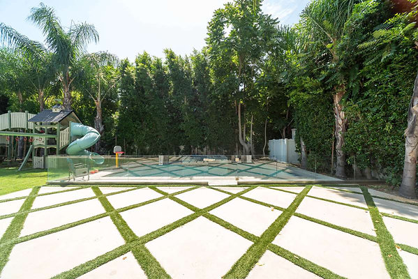 13474 patio 7