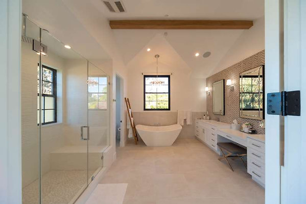 12350 bath 4