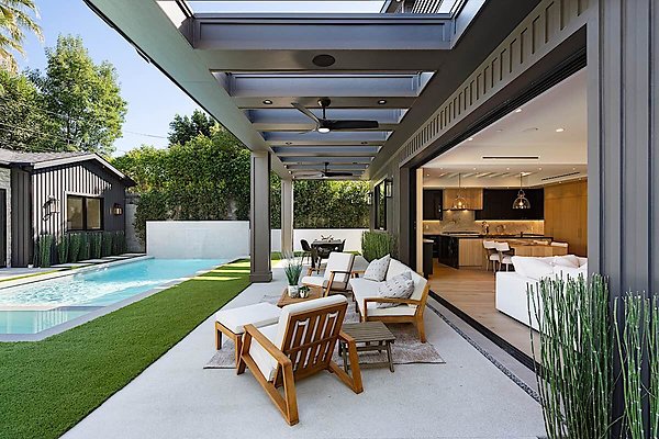 13967 patio 5