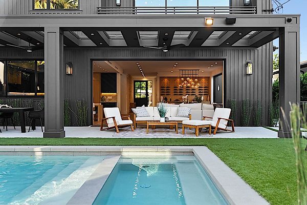13967 patio 3