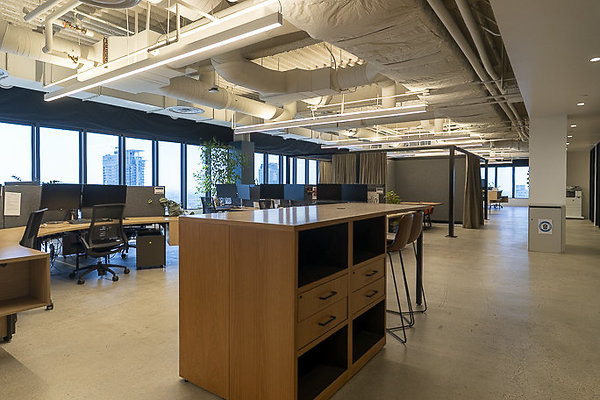 GHJ OFFICE-106