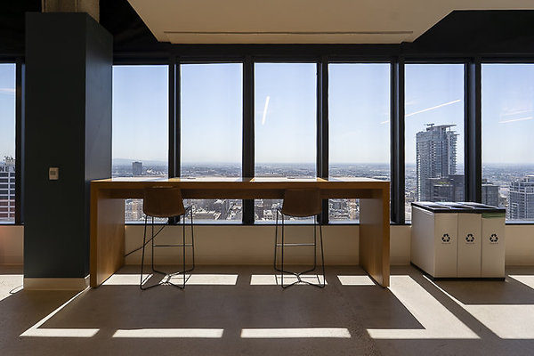 GHJ OFFICE-92