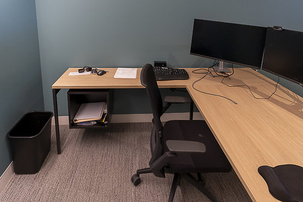GHJ OFFICE-69