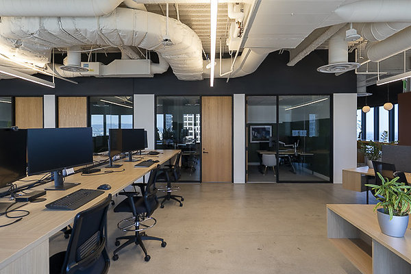GHJ OFFICE-136