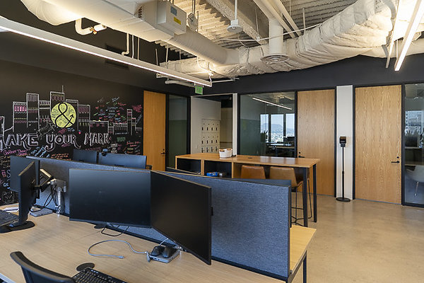 GHJ OFFICE-138