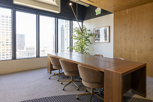 GHJ OFFICE-147