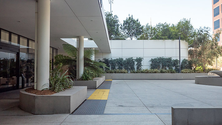 TheLandmark-LosAngeles Exterior-14