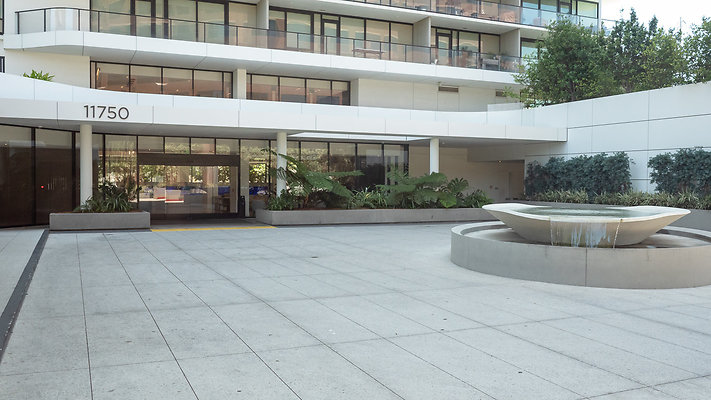TheLandmark-LosAngeles Exterior-11