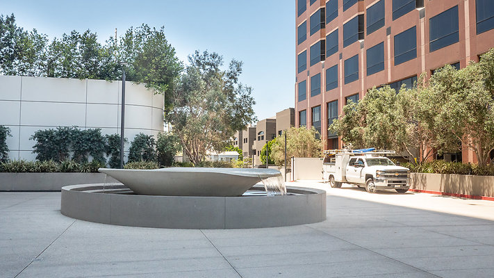TheLandmark-LosAngeles Exterior-08