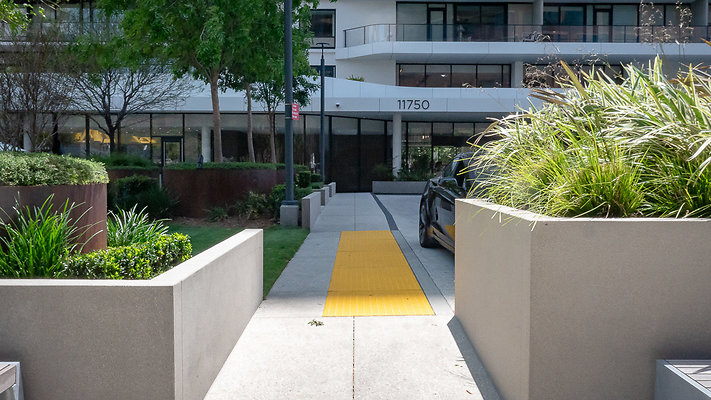 TheLandmark-LosAngeles Exterior-16