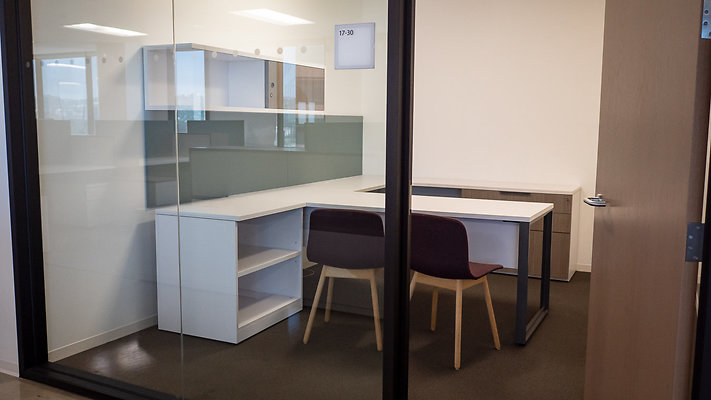 LandmarkII Suite1700-049