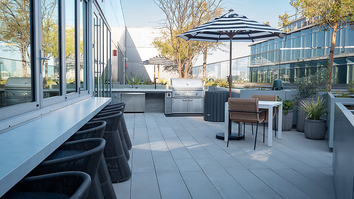 TheResidencesWestEdge-TheSkyBox-16