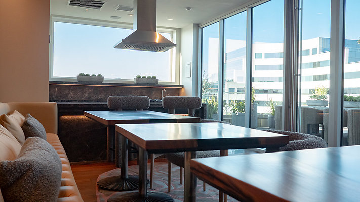 TheResidencesWestEdge-ChefsTable-07