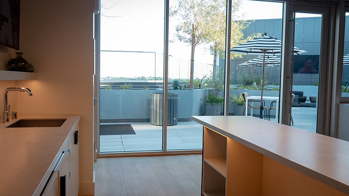 TheResidencesWestEdge-TheSkyBox-21
