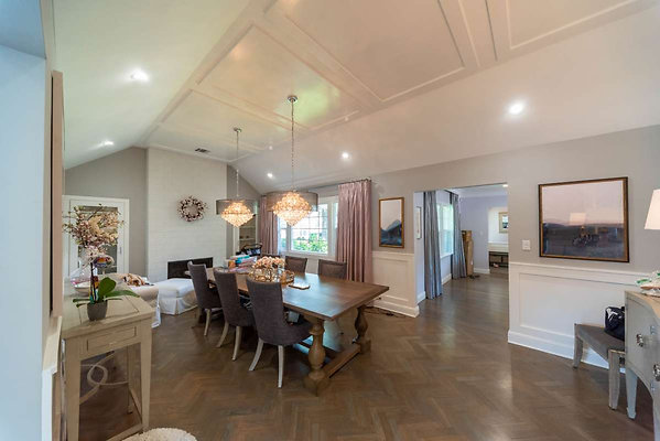 10536 dining 1