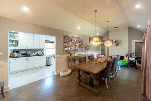 10536 dining 2
