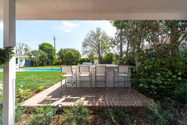 10536 patio 8