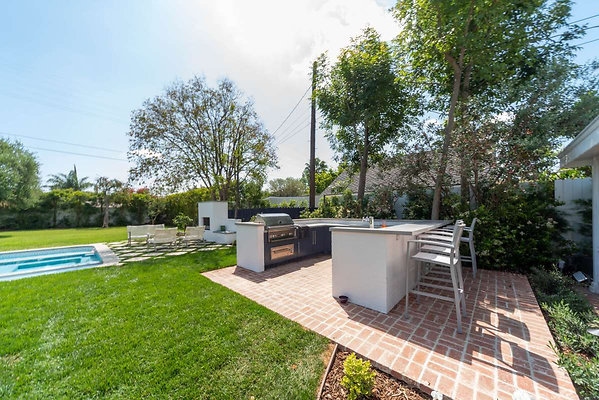 10536 patio 10