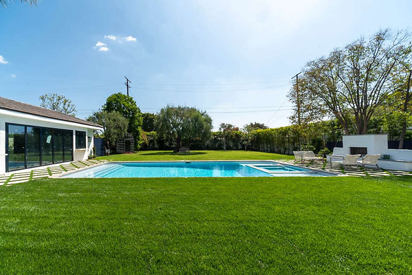 10536 pool 9