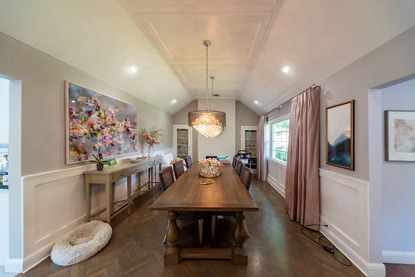 10536 dining 4
