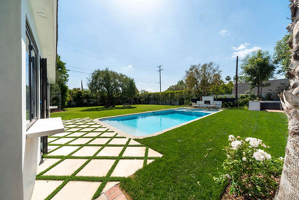 10536 pool 3