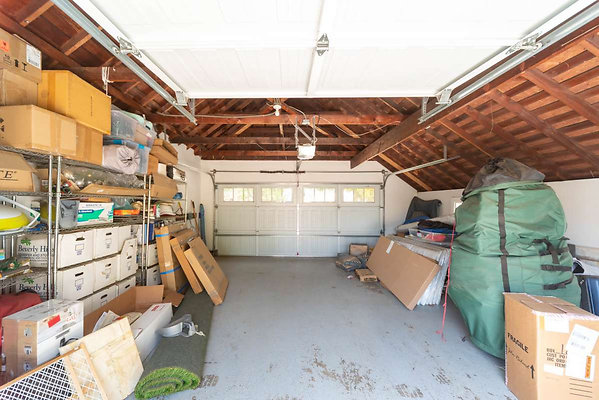 10536 garage 1
