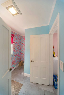 10536 bath 8