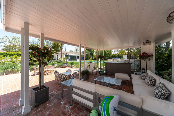 10536 patio 1