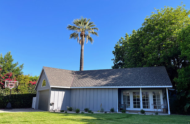 10139 garage 3