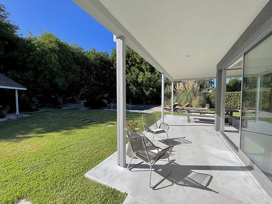 10139 patio 2