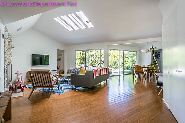 Mid Century Modern 1929 005
