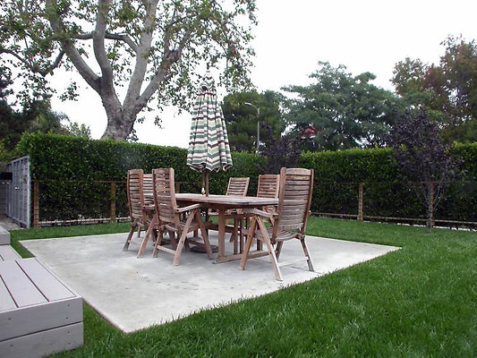 8369 patio 1