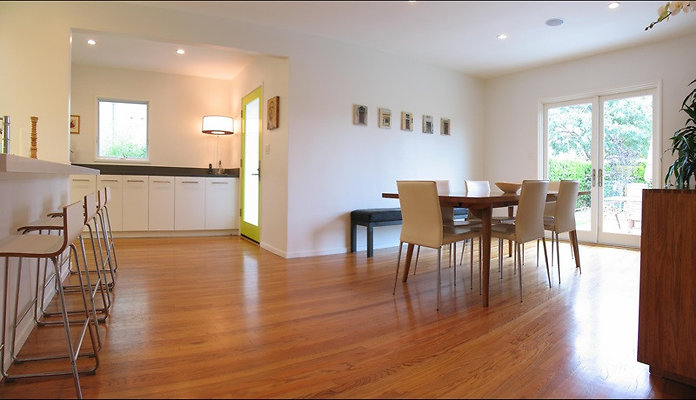 8369 dining 2