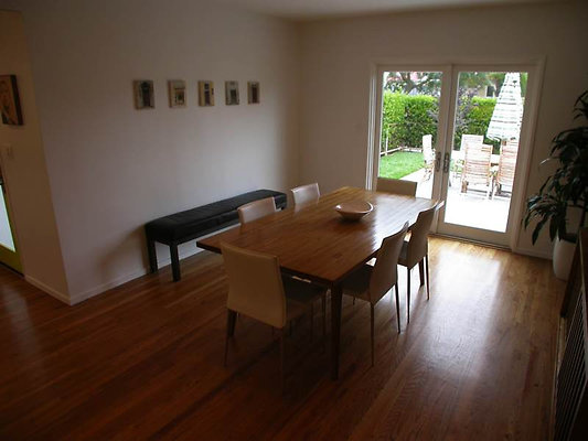 8369 dining 3