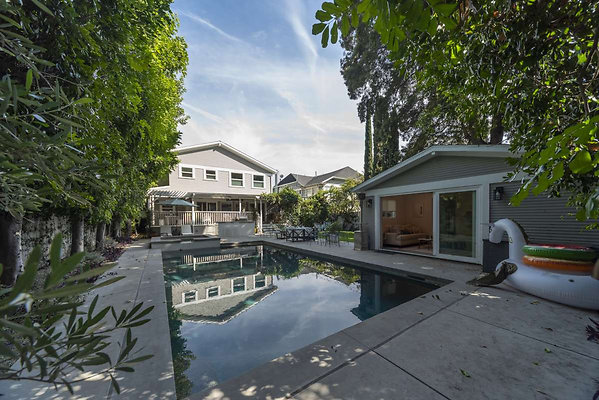 8912 pool 6