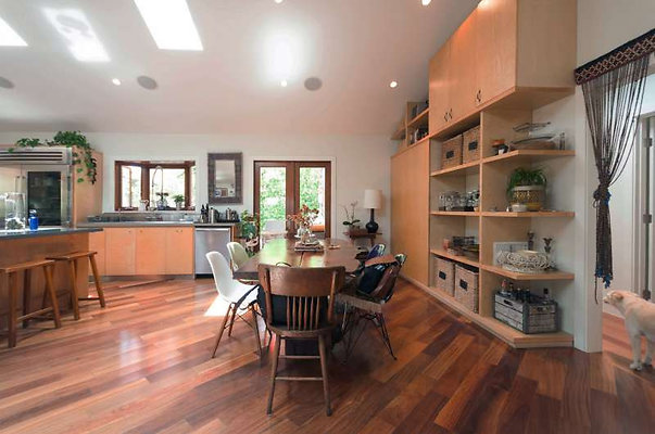 10454 dining 4