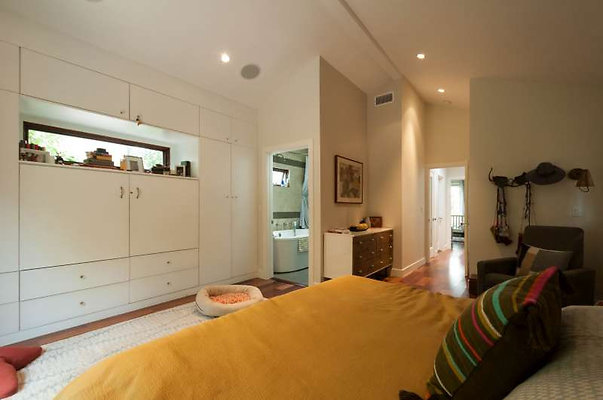 10454 bed 2