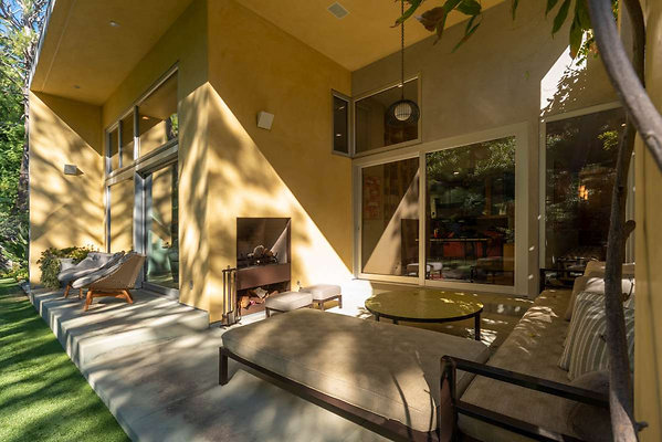 13000 patio 3