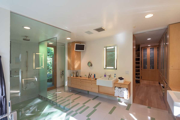 13000 bath 1