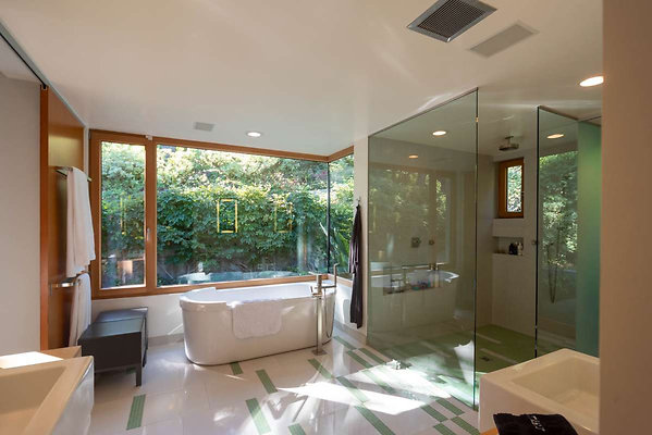 13000 bath 3